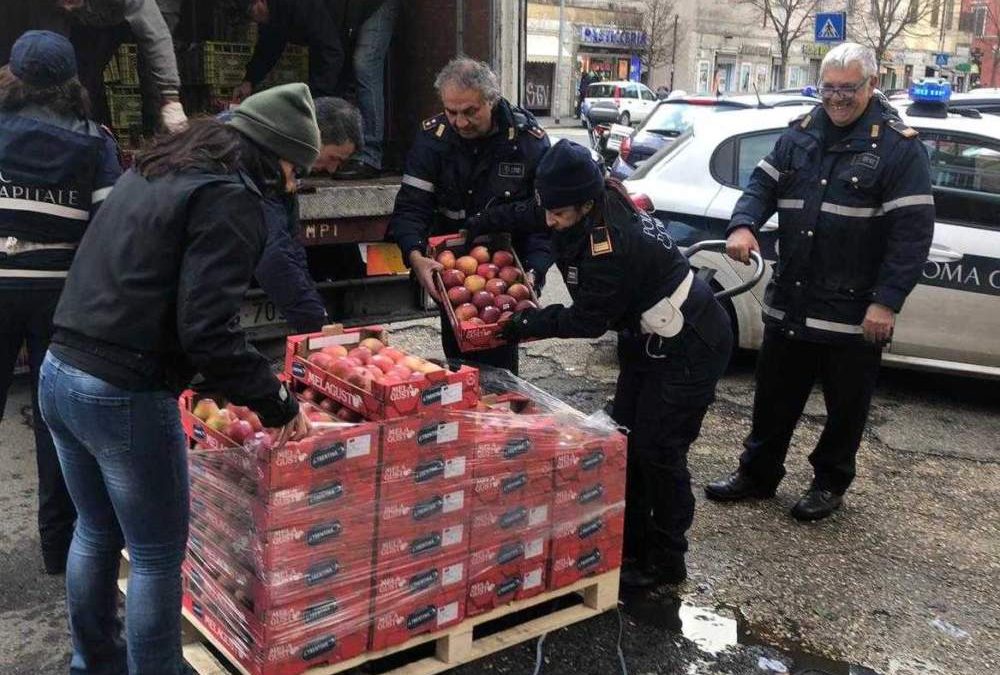 Sequestrati Oltre Trenta Quintali Di Frutta E Verdura Merce Devoluta