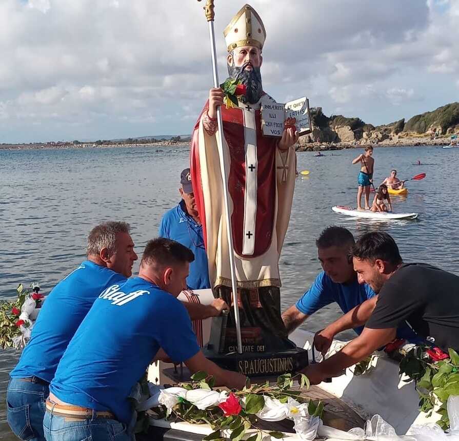 Civitavecchia Festeggia Santagostino Con La Processione Nel Borgo