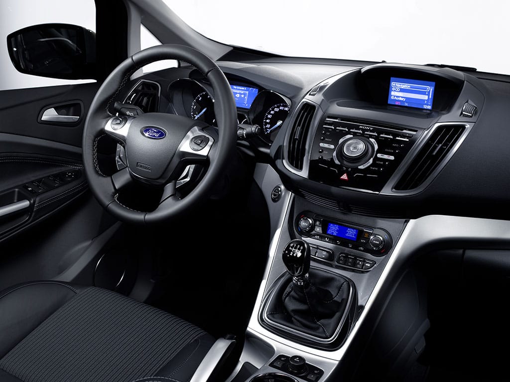 Video Divertenti Un Test Estremo Della Nuova Ford C Max Terzo Binario News