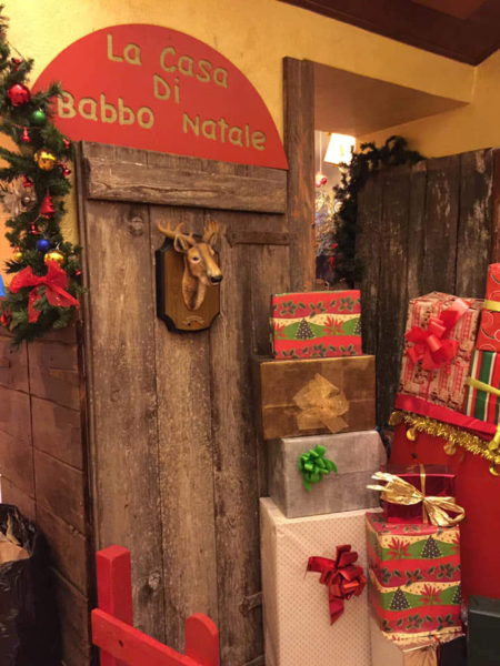 Immagini Casa Babbo Natale.Viva Tarquinia Fa Tornare La Casa Di Babbo Natale Terzo Binario News