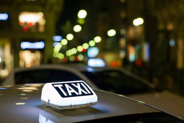 Taxi: bando per mille nuove licenze a Roma