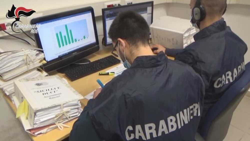 Compra una consolle ma non la riceve: i Carabinieri di Oriolo scoprono una truffa on-line