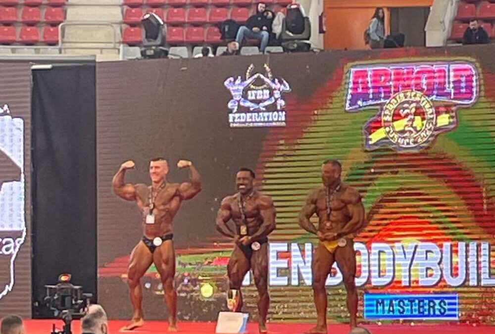 I muscoli del civitavecchiese Diego Olivieri brillano all’Arnold Classic Europa