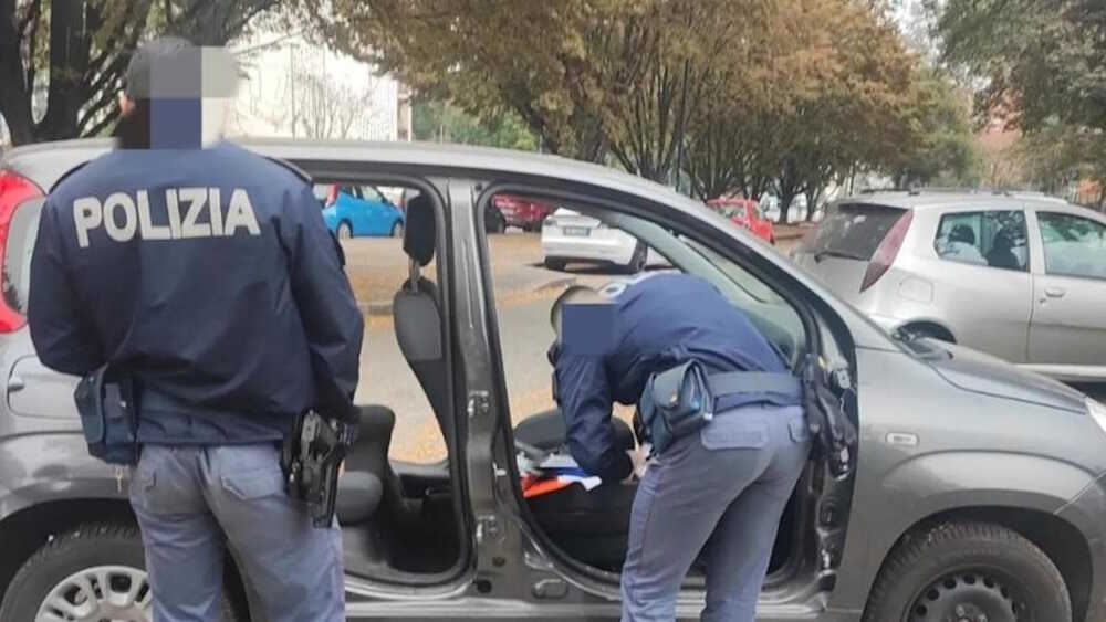 Auto depredate fra Cerveteri e Ladispoli, la Polizia ferma un rumeno e un’ucraina