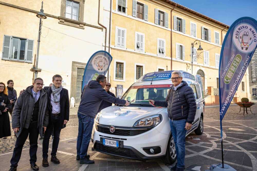 Nuovo mezzo per la coop sociale Aga di Tarquinia