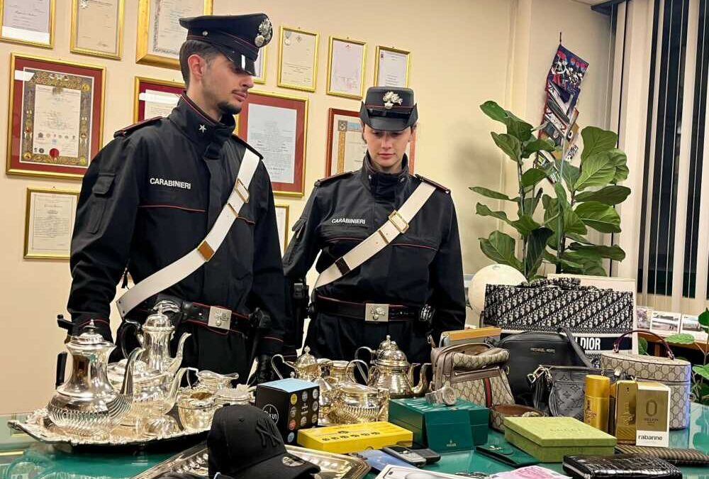 Fugge ai Carabinieri, ladro bosniaco 28enne trovato nel campo nomadi di via Gordiani: arrestato